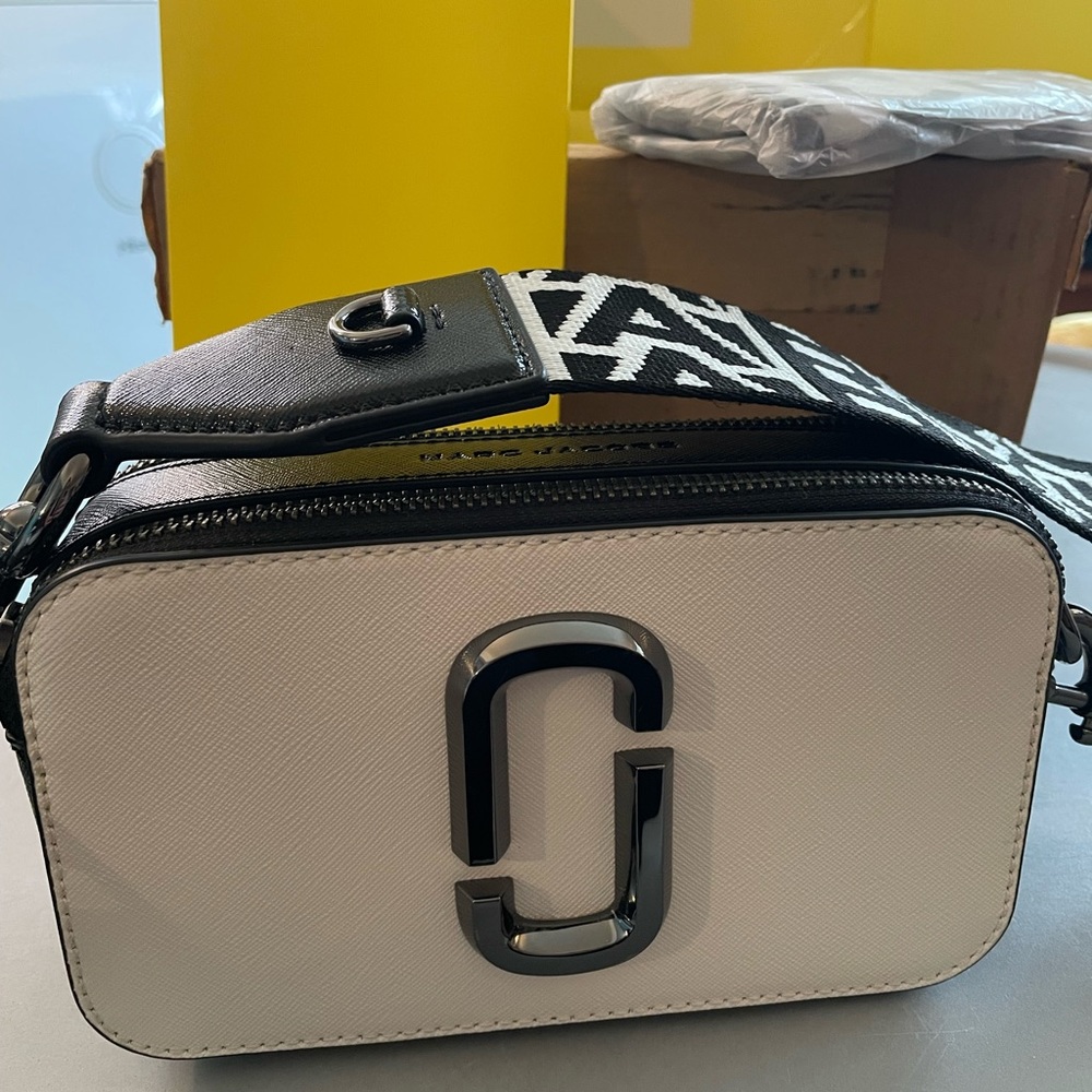Marc Jacobs Leather Snapshot Black & White Cross Body Handbag